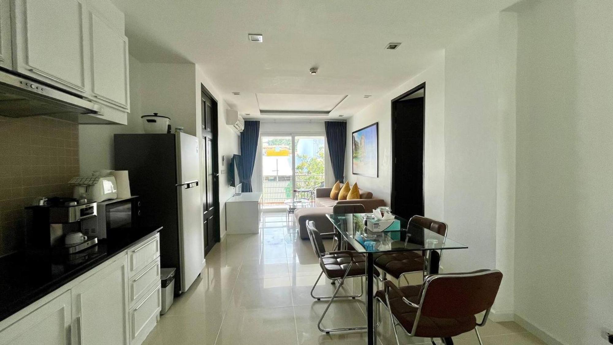 Nhà nghỉ 6-17 2bedrooms 2baths 1 Km Walking To *