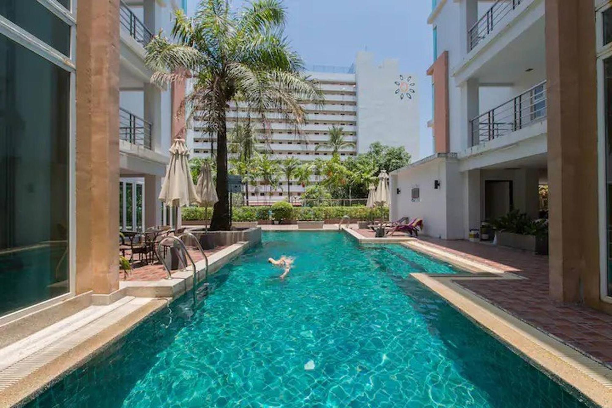 6-17 2bedrooms 2baths 1 Km Walking To